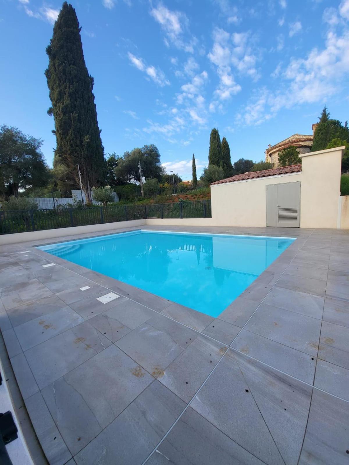 Studio Avec Parking Prive, Piscine Plage 300M Antibes Exteriör bild